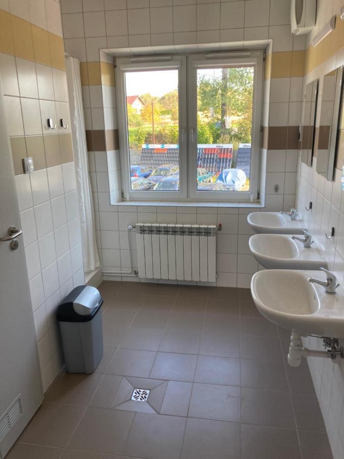Hostel Przy Stadionie Явожно Екстер'єр фото